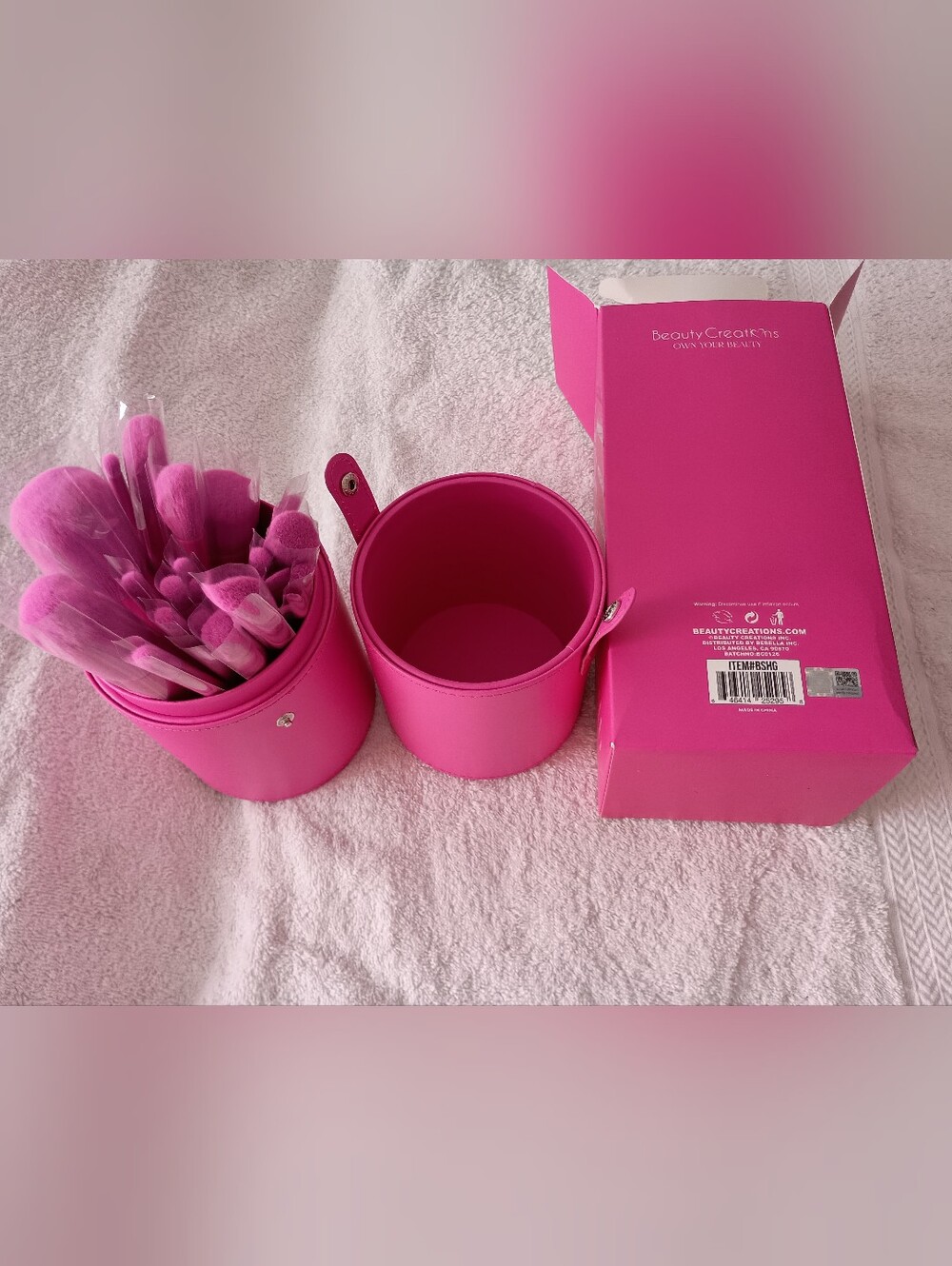 Beauty Creations Hot Pink Round Brush Holder Set